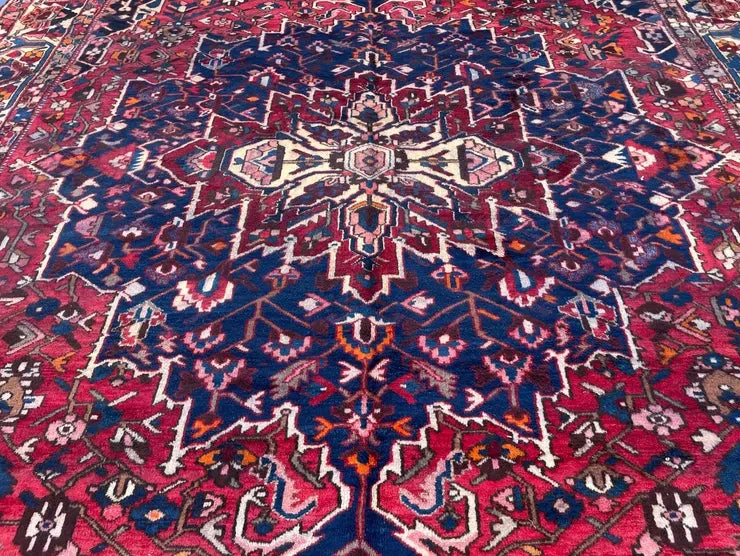 Antique Afghan Caucasian Medallion Rug – 304 x 380 cm | 1960s Hand-Knotted Wool