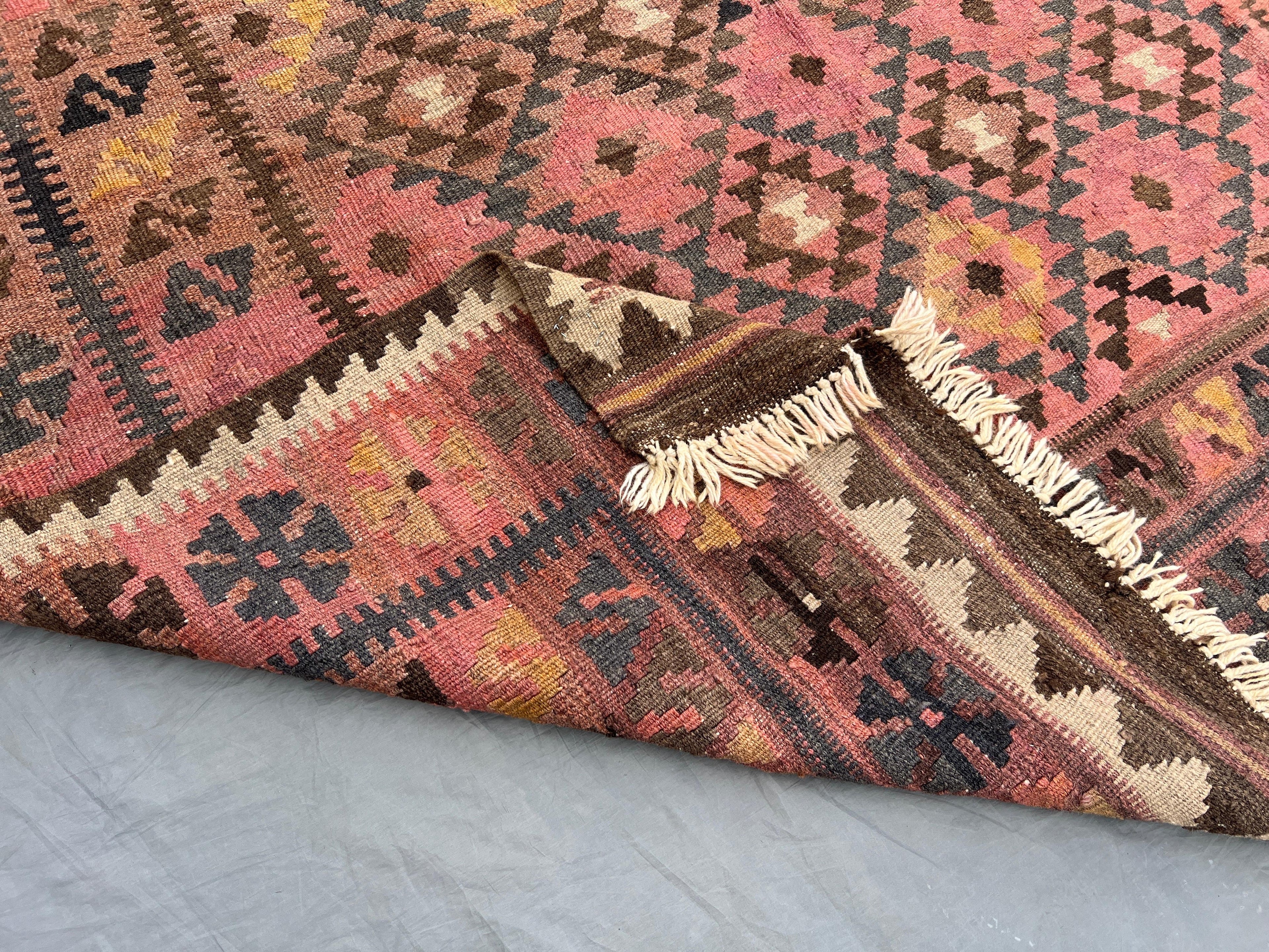 Handmade Afghan Kilim Rug – 250x 145 cm | Tribal Wool Flatweave, Bohemian Vintage Area Rug, Pink & Brown Geometric Pattern, Authentic Oriental Decor