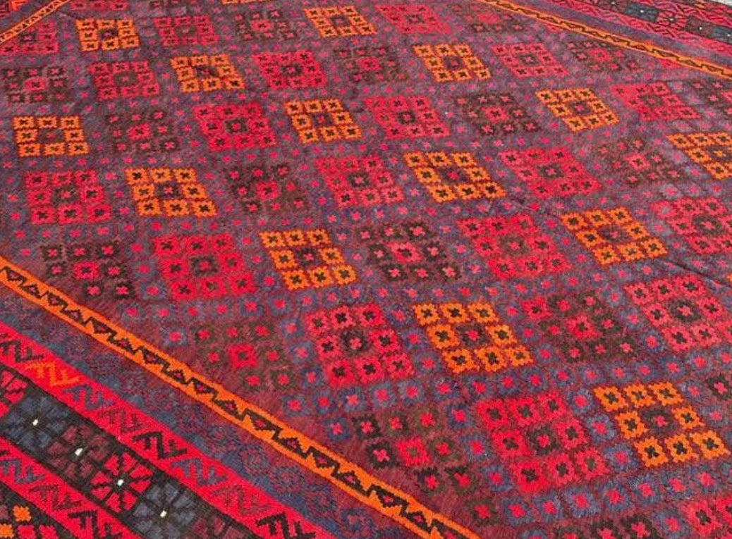 Grand Afghan Kilim Rug – 401 x 254 cm | Extra Large Handwoven Tribal Wool Rug