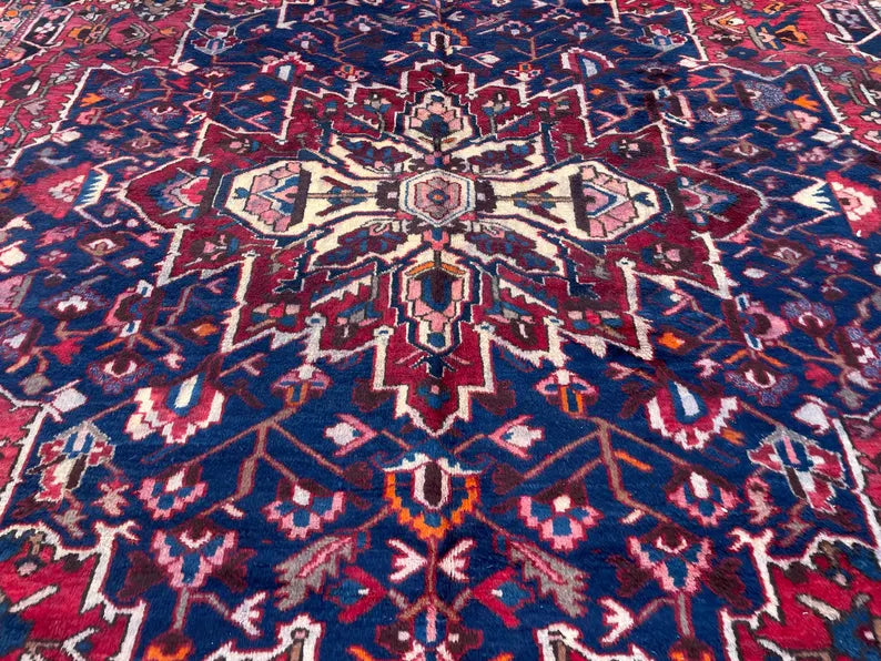 Antique Afghan Caucasian Medallion Rug – 304 x 380 cm | 1960s Hand-Knotted Wool
