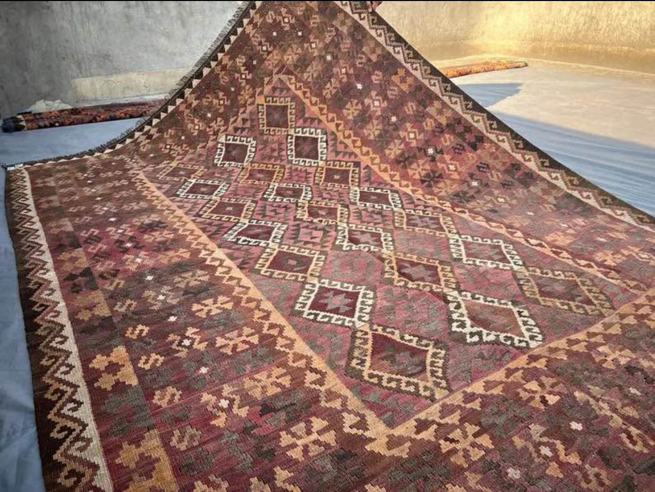 Handmade Afghan Kilim Rug – Geometric Tribal Design 285 x 203 cm