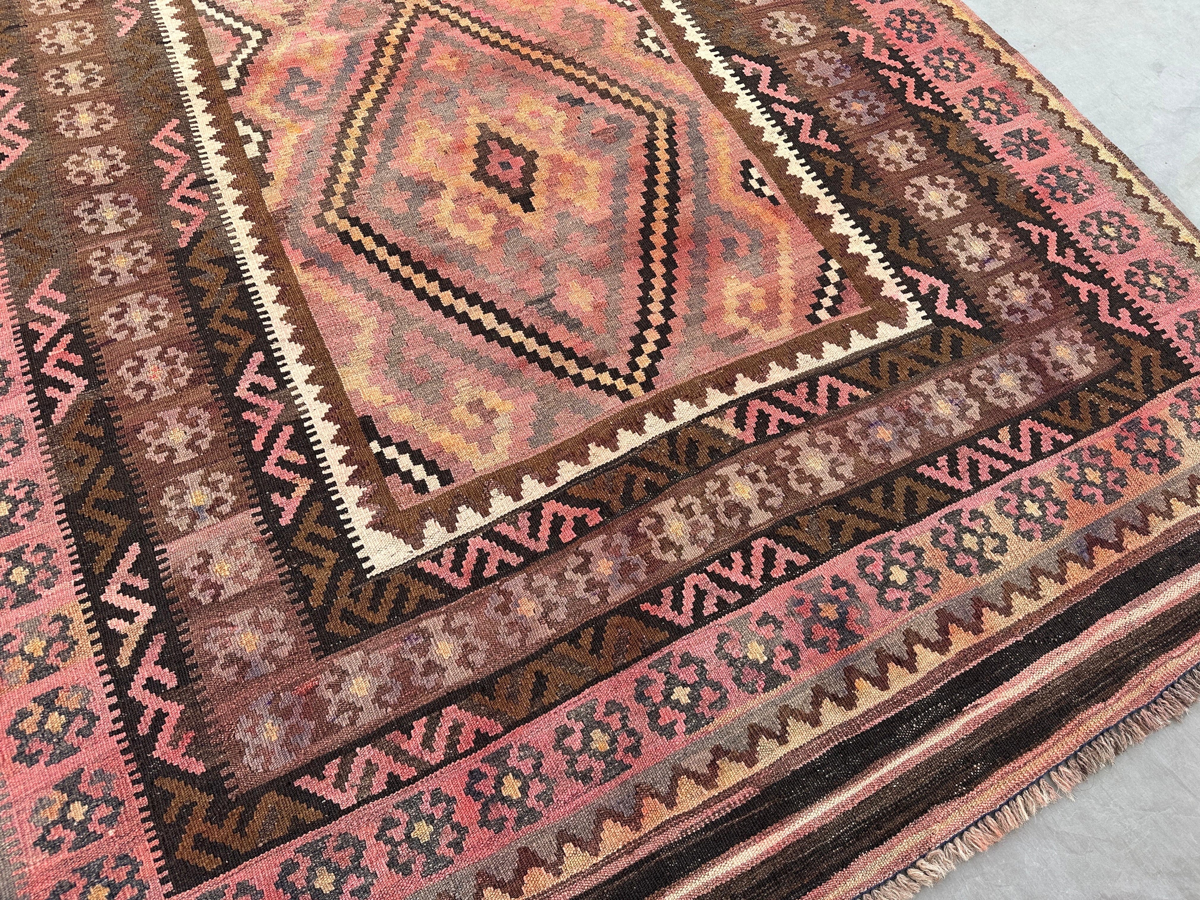 Handmade Afghan Kilim Rug 251 x 156 cm Wool Rug Turkish Style Kilim
