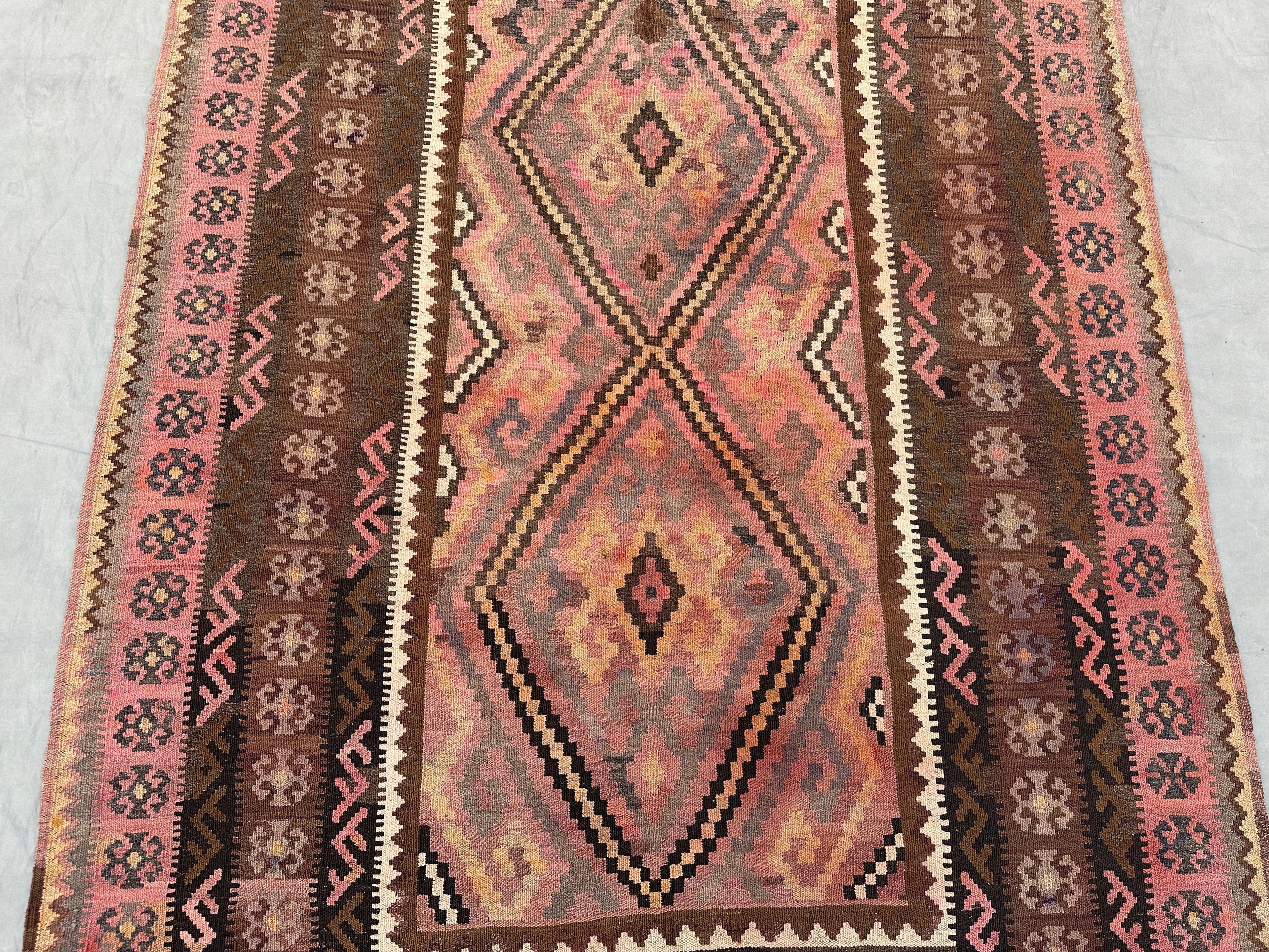 Handmade Afghan Kilim Rug 251 x 156 cm Wool Rug Turkish Style Kilim