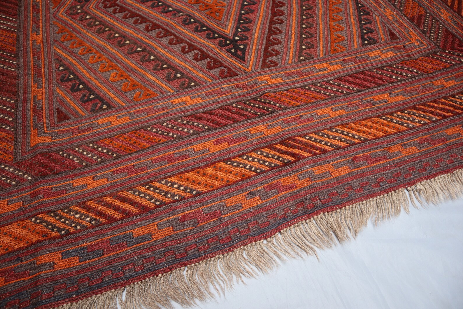Vintage Mashwani Afghan Rug – 198x268 cm | Handwoven Tribal Wool Carpet