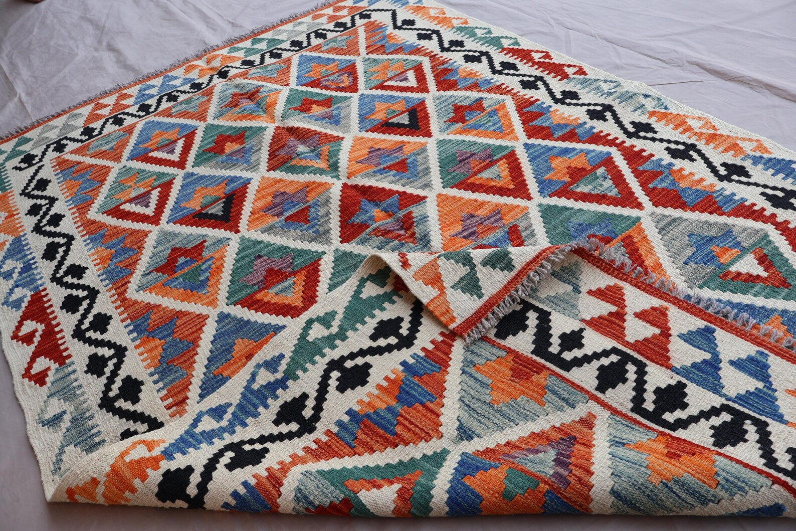 Colorful Handwoven Afghan Kilim Rug 125x189 cm | New Wool Tribal Carpet