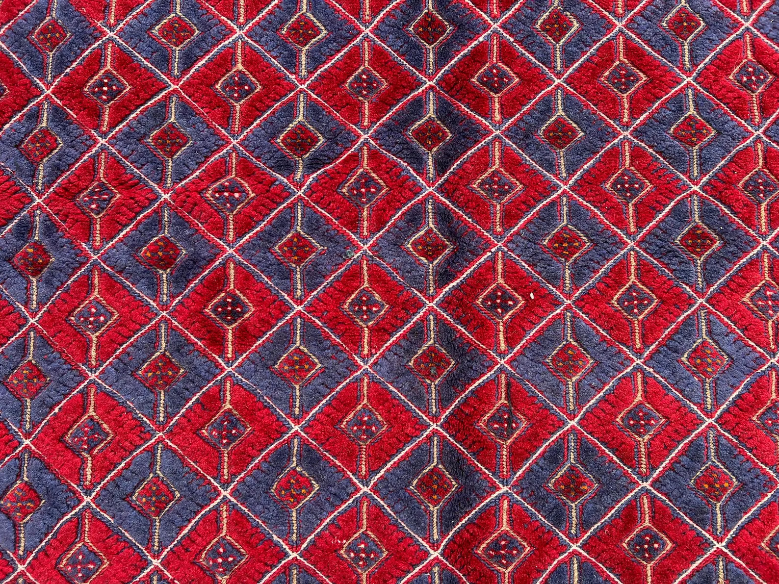 Mashwani Tribal Rug 210 × 274 cm – Handwoven Wool Carpet | Deep Red & Navy Geometric Pattern | 6.9 × 9.0 ft