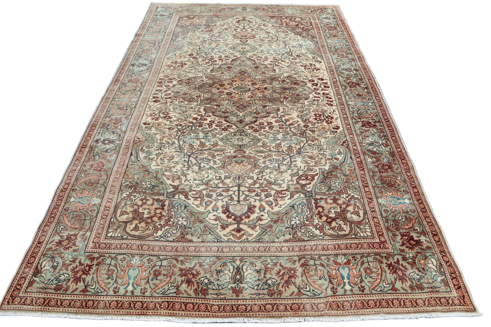 Persian-Style Ivory Floral Rug – 6.8 × 10.0 ft | Hand-Knotted Wool Carpet | Classic Medallion Design