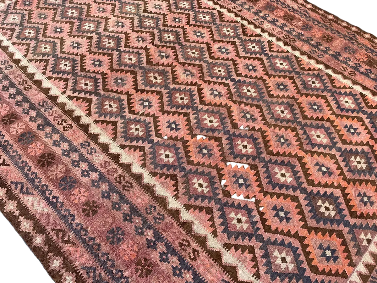 Vintage Style Afghan Kilim Rug – Dusty Rose & Terracotta Geometric Flatweave | Earthy Boho Area Rug | 251 x 378 cm