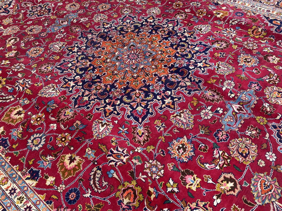 Large Persian Style Oriental Rug – Burgundy Red Floral Medallion Carpet | Traditional Luxury Area Rug | 295 x 396 cm